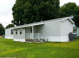 9 Owens St, Bingham, ME 04920