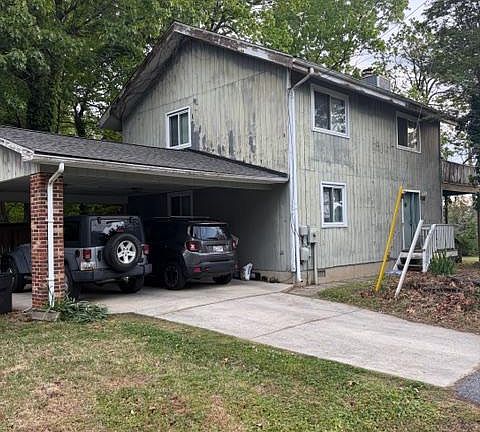 2nd image of 3328 Shore Dr