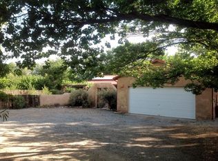 13 Alfalfa Fields Ln, Santa Fe, NM 87506