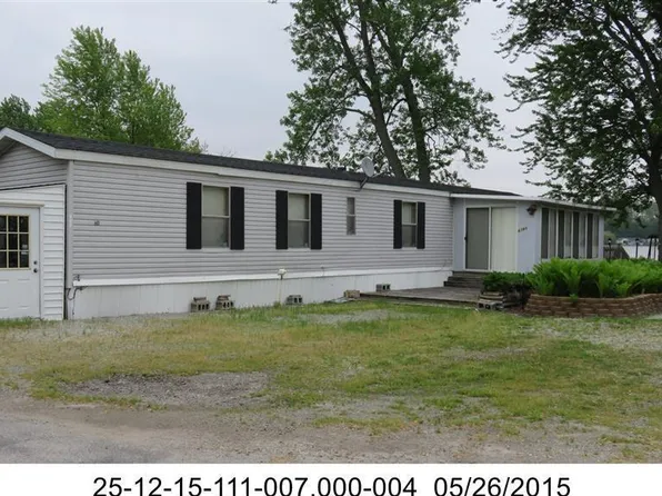 6181 N Lakeshore Dr, Macy, IN 46951