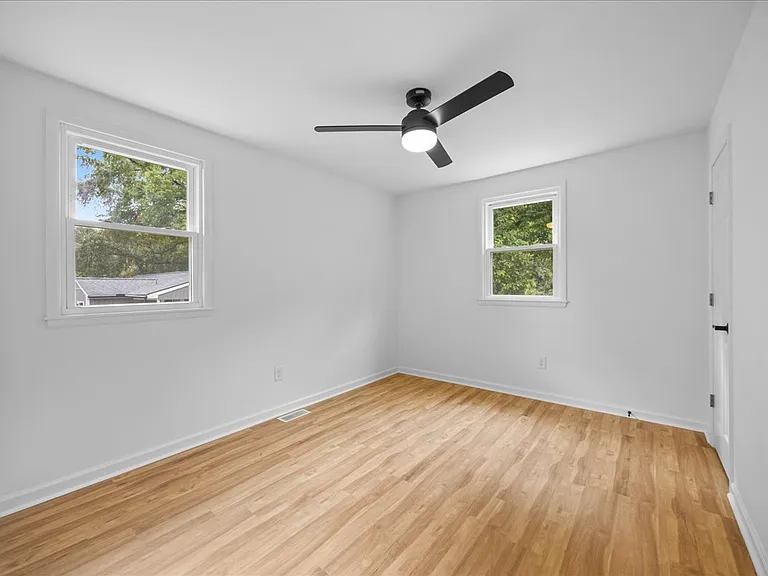 3437 Apache Dr — Photo 16