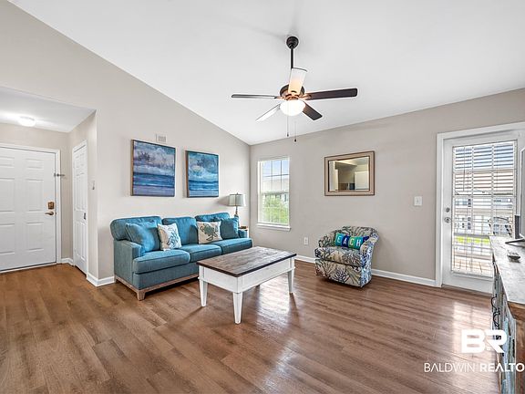 2nd image of 6194 Highway 59 APT A3