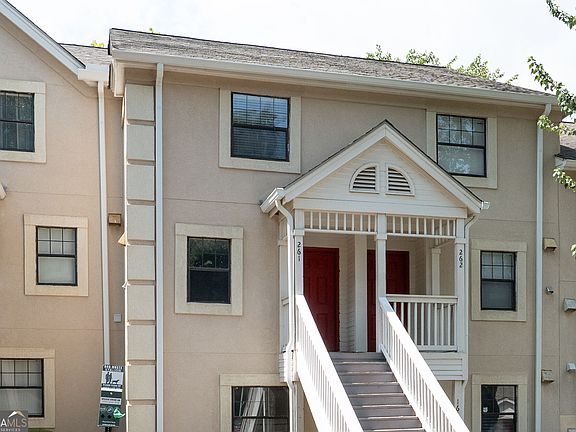 2nd image of 290 Appleby Dr APT 261