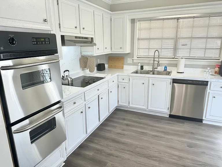 1520 Westbrook Rd — Photo 24