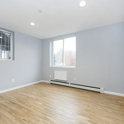 Rented by Nooklyn NYC LLC | media 31