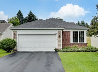 10918 Thone Rdg, Woodbury, MN 55129