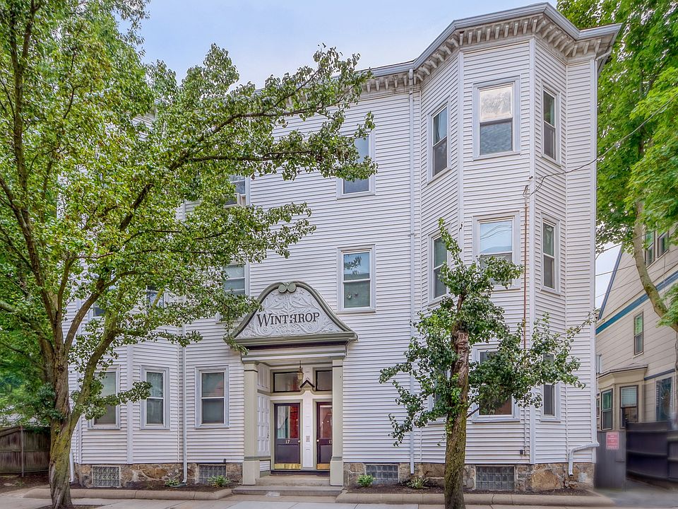 1st image of 17 Pond St #1