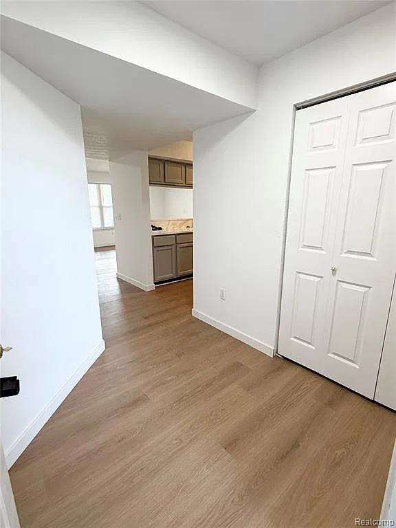 2 bed, 2.0 bath, 1397 sqft, $2,500 — Photo 2