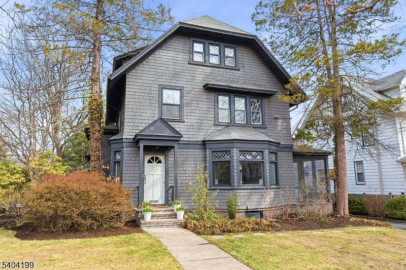 1st image of 44 Norman Rd
