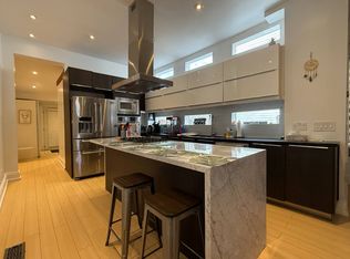 150 5th St, Toronto, ON M8V2Z7