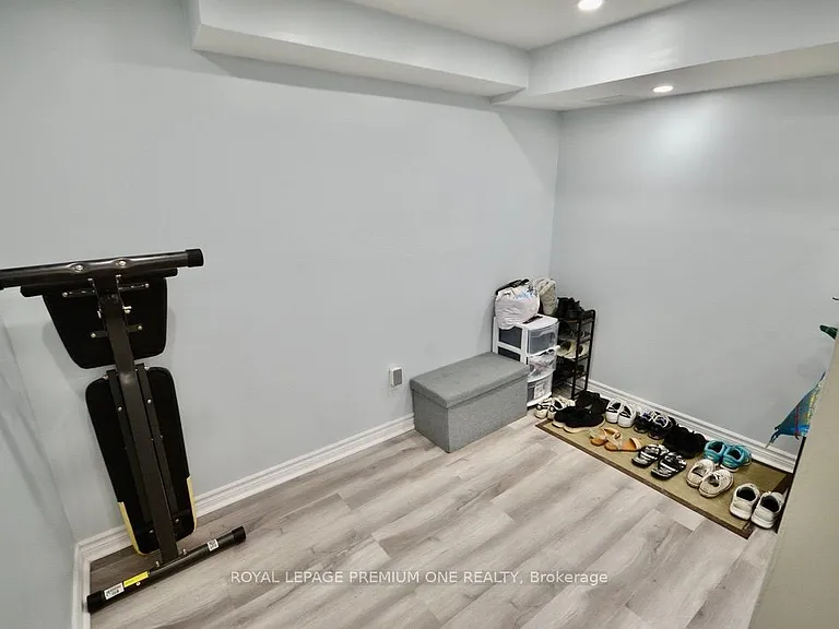 465 Kleinburg Summit Way — Photo 4