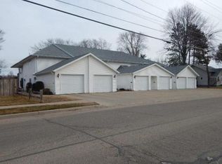 229 E 5th St, Shawano, WI 54166