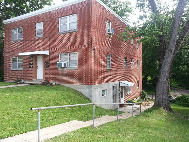324 E Dunklin St #1 — Photo 9