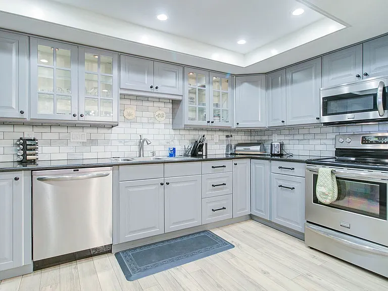 2323 N Central Ave #1803 — Photo 43