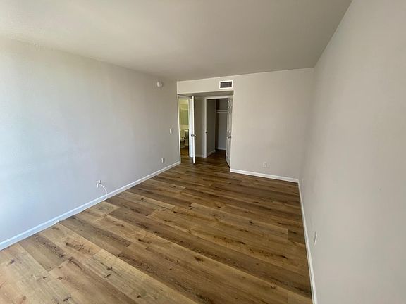 12430 Pacific Ave APT 202, Los Angeles, CA 90066 | Zillow