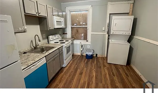 528 N Glover St — Photo 2