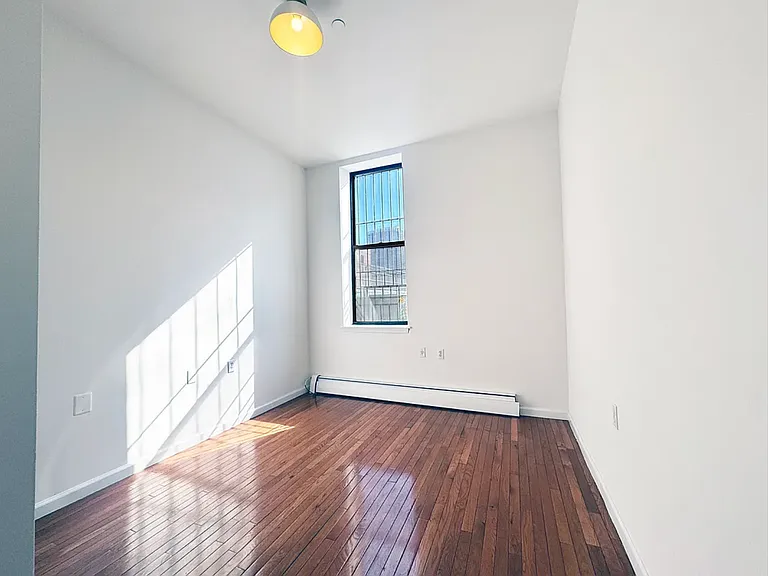199 W 134th St #1C — Photo 7