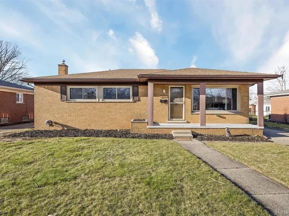 31656 Summers St, Livonia, MI 48154