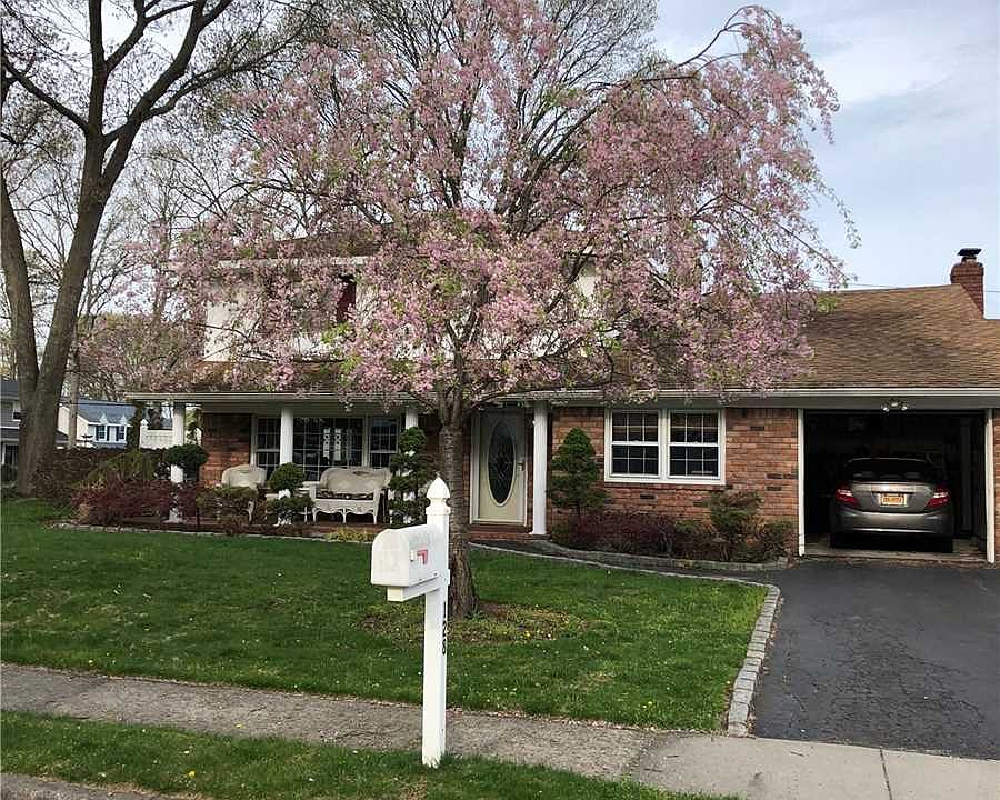1st image of 128 Orienta Ave