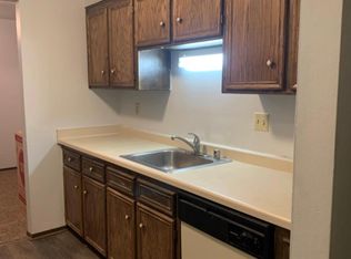 613 Meadow Ln #2, Burlington, WI 53105