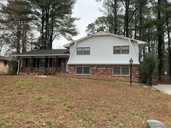 3695 Morning Creek Dr, Atlanta, GA