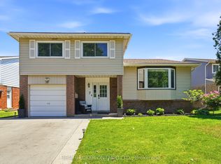 7 Fairington Cres, Saint Catharines, ON L2N 5W2