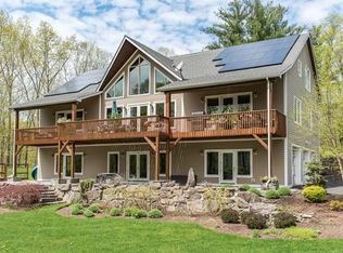 590 Swarte Kill Rd, Esopus, NY 12561