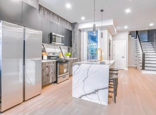 116 Alexander St #1, Boston, MA 02125