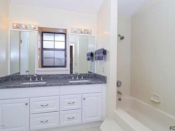 3rd image of 137 Wellstone Dr