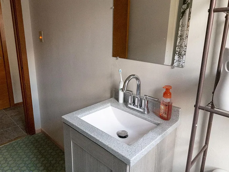 1432 Porlier St #1 — Photo 14