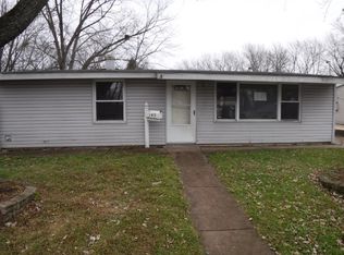 149 Durham Dr, Steger, IL