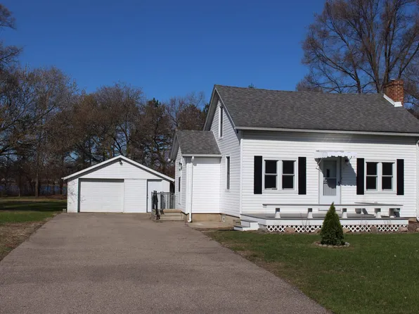 46249 Vineyard Ave, Shelby Township, MI 48317