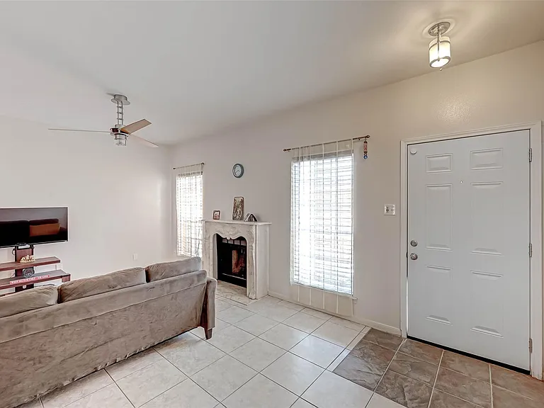 3780 Tanglewilde St #604 — Photo 9