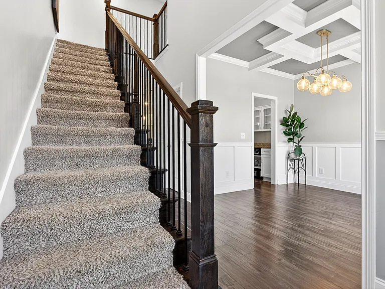 104 Woodtrace Ct — Photo 9