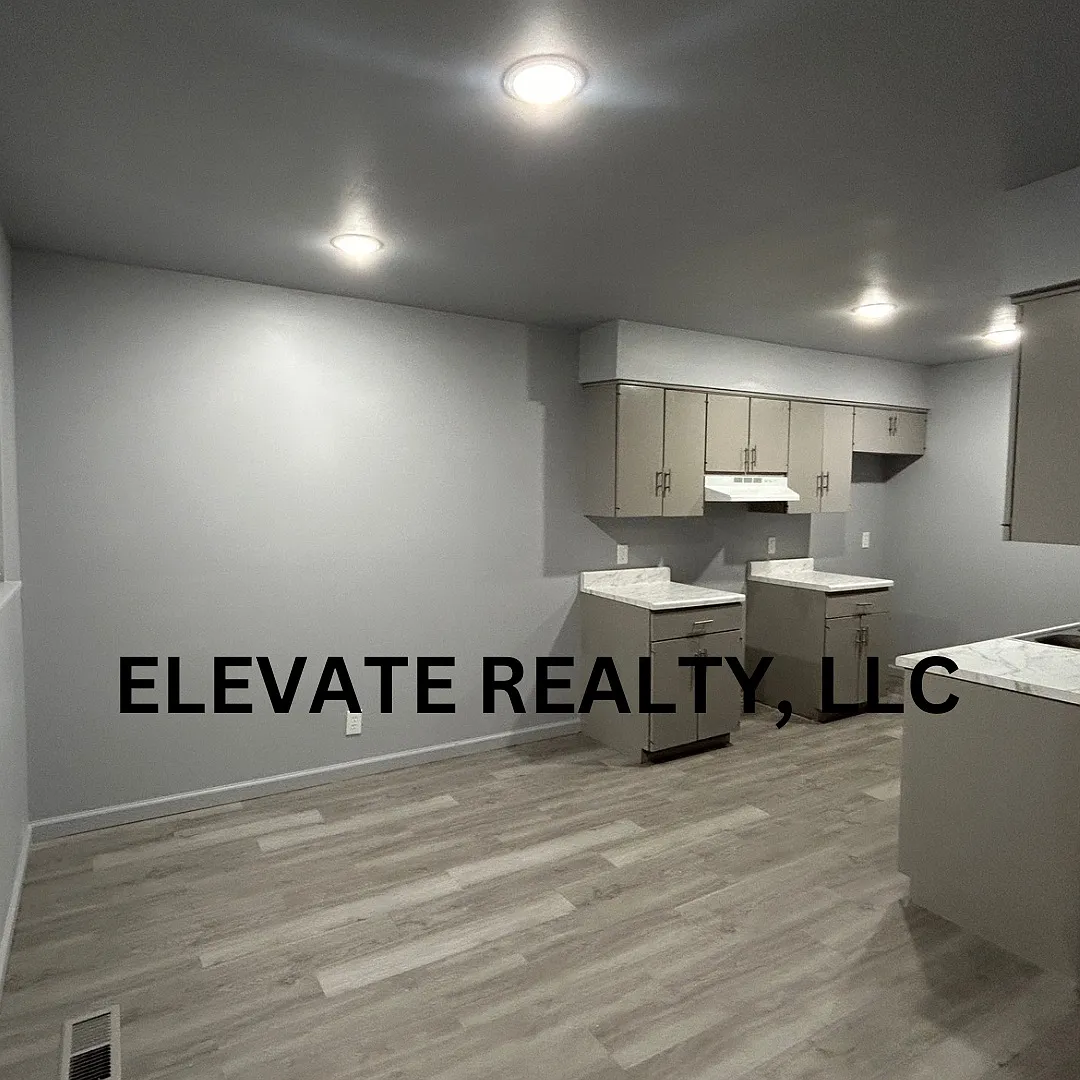 3 bed, 1197 sqft, $1,300 — Photo 3
