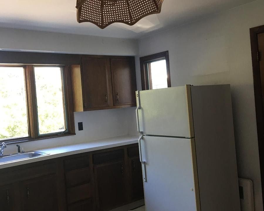 2nd image of 230 Brookline St #D111