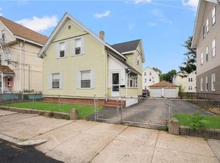 68 Appleton Ave, Pawtucket, RI 02860