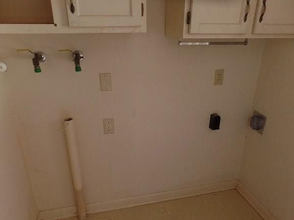 3rd image of 2130 18th St