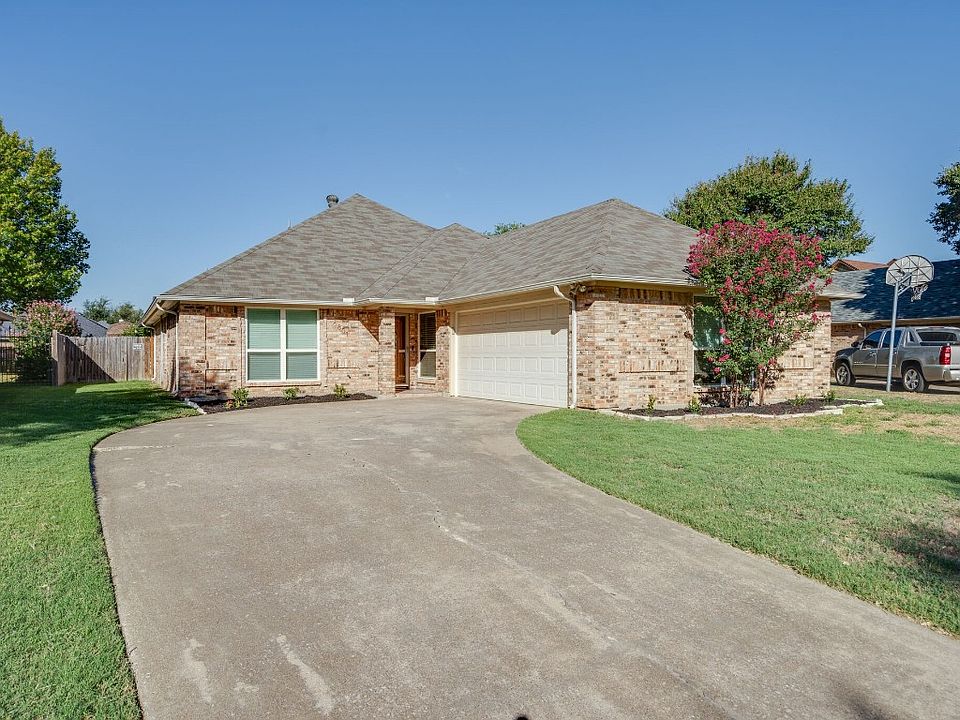 1st image of 6801 Megan Ln
