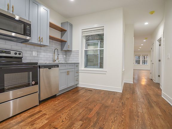 3rd image of 2301 S Marshall Blvd #1F