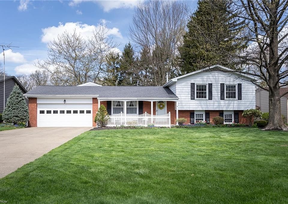 1st image of 4011 Greenmont Dr SE