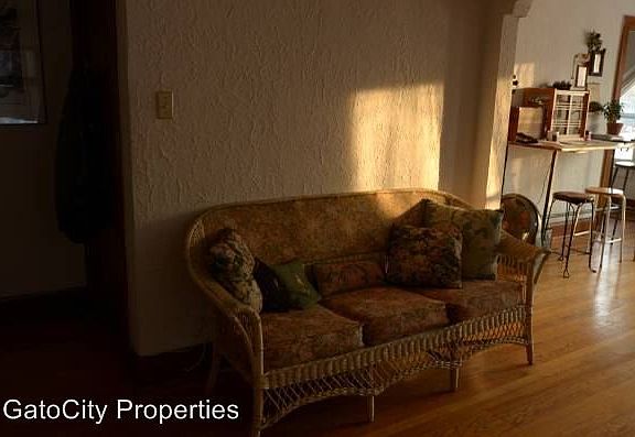 4th image of 5225 S Lake Dr APT 1