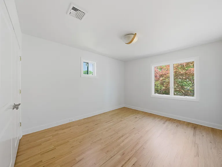 232 Riveredge Rd — Photo 15