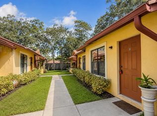1104 Goldenrod Rd #C, Wellington, FL 33414