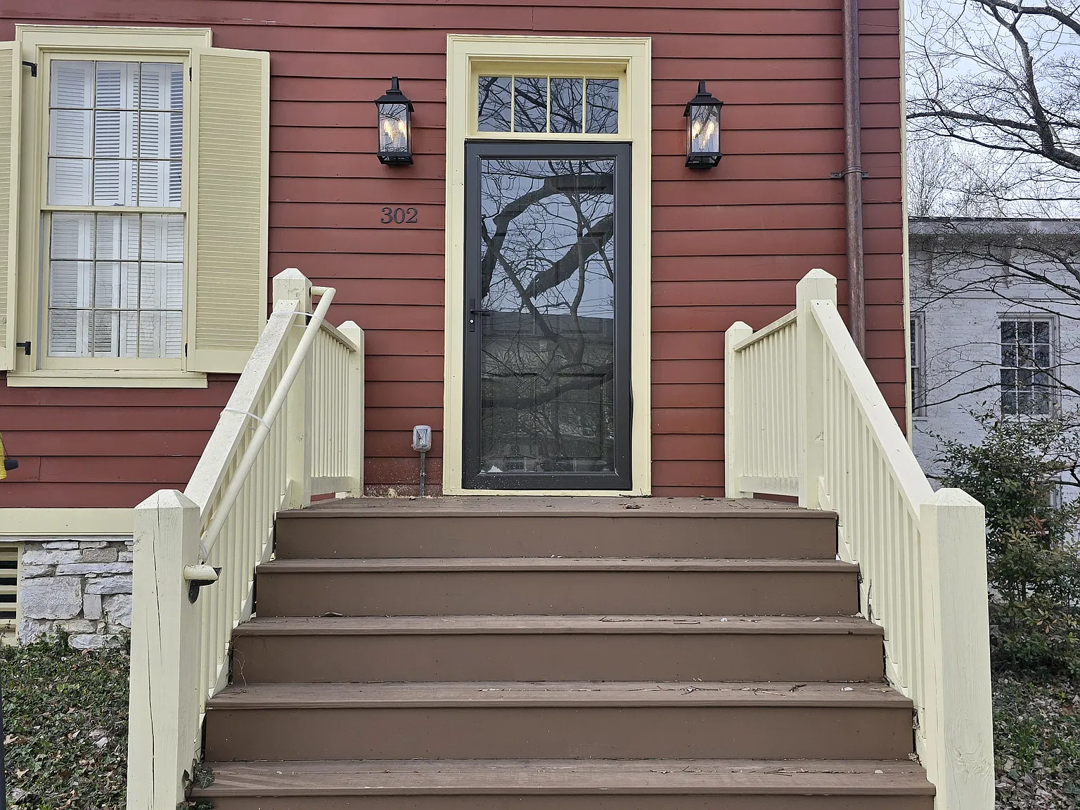 3 bed, 1.5 bath, $2,500 — Photo 4