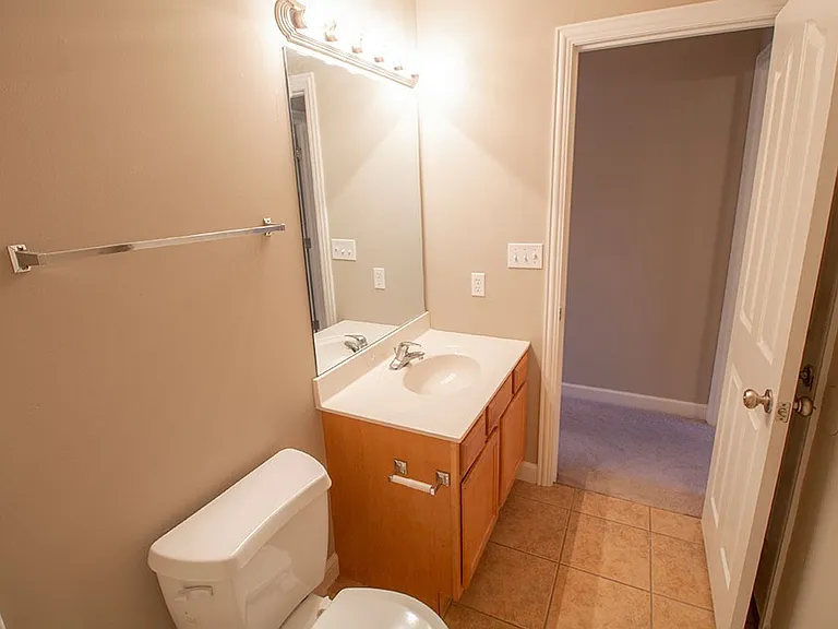 1311 Raleigh Dr — Photo 27