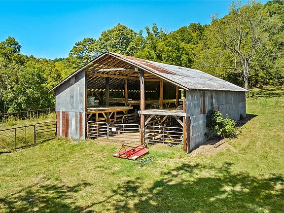 5th image of 1593 County Road 317
