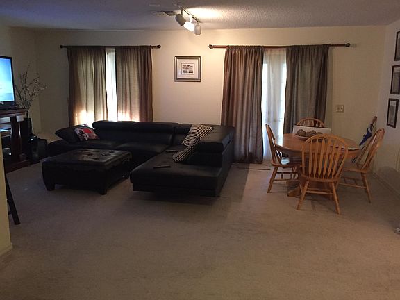 2nd image of 4271 Brentwood Park Cir