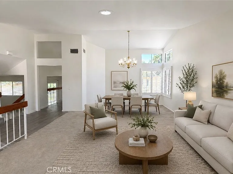 19178 Bel Air Dr — Photo 2
