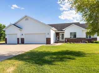 1304 Whitetail Drive, Neenah, WI 54956